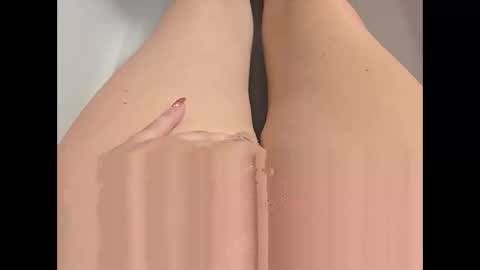 You can call me Amy Ray or Maggie May online show from April 21, 2:02 pm