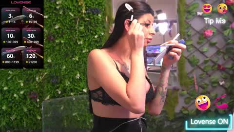 Ana online show from February 5, 7:28 pm