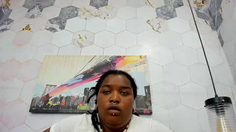 ANNA FUENTES online show from February 7, 11:23 am