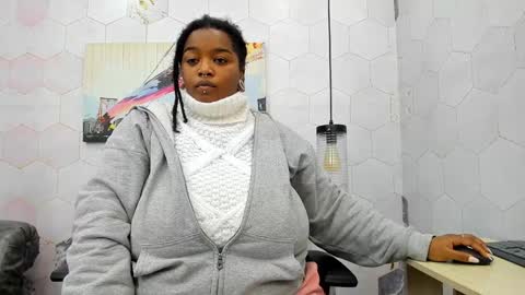 ANNA FUENTES online show from December 20, 11:32 am