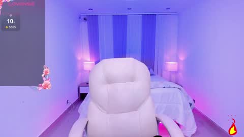 Anahi Curlie online show from December 10, 3:20 am