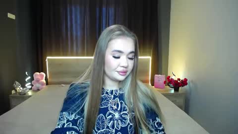 anastacyyellig online show from February 10, 10:07 am