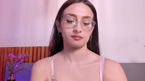 Andra Cyrus online show from March 31, 11:38 pm