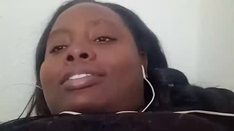 Andrea  online show from March 14, 9:05 pm