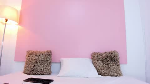 Andy  online show from December 20, 2:10 pm