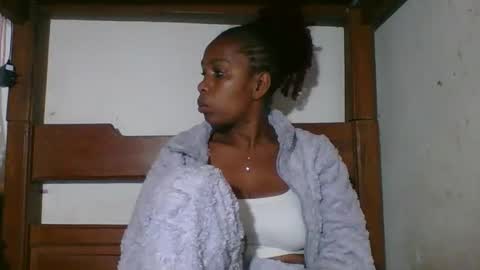 anequat01 online show from February 12, 9:00 am