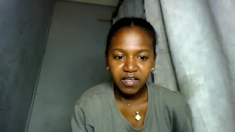 anequat01 online show from February 1, 11:53 am