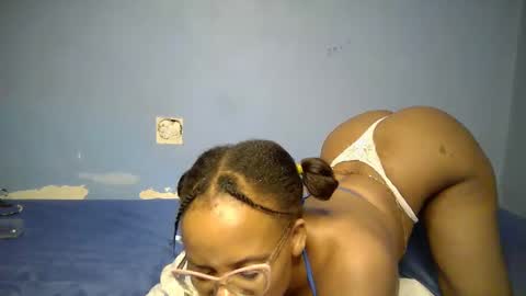 angel_cheupe online show from February 8, 7:56 am