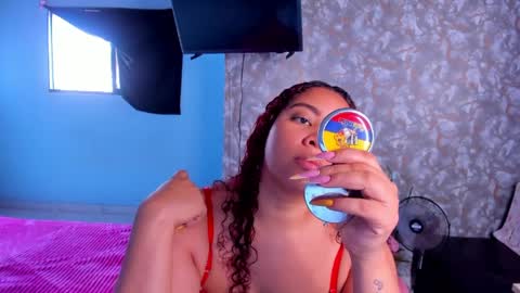 Angela online show from April 4, 8:18 pm