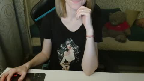 AngelCute32 online show from November 3, 3:49 pm