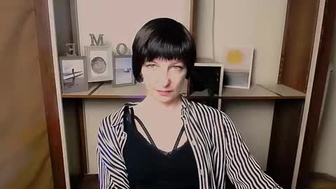 Angelina online show from February 24, 9:30 am