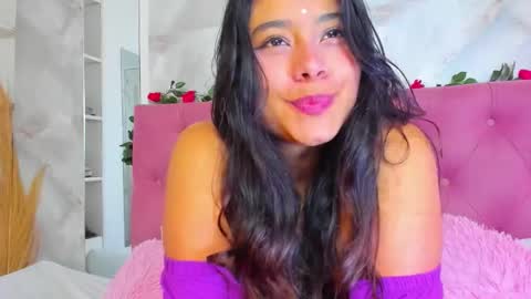 Anna online show from November 8, 5:07 pm