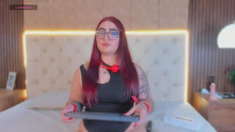 apriilfox online show from April 11, 3:56 am