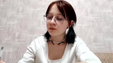 Triss online show from February 12, 4:41 pm