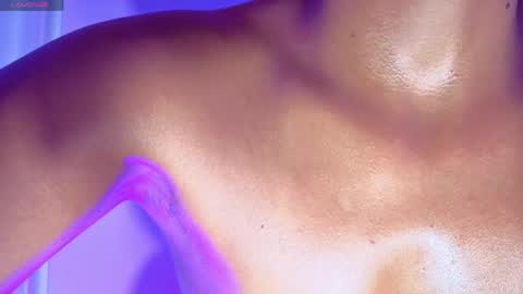 Aria online show from April 8, 5:26 pm