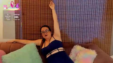 Ariana Cruz online show from March 11, 2:09 pm