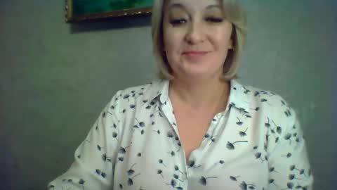 ArielXLoveresss online show from November 4, 5:07 pm