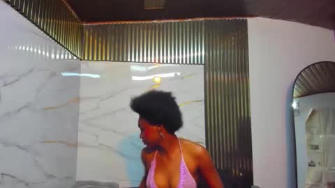 asha_zuri69 online show from April 20, 12:41 pm