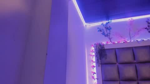 ashley_js online show from March 15, 3:41 am