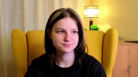 Kristine online show from April 11, 9:18 pm