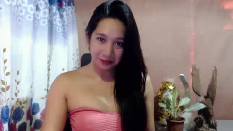 Ellamazing  online show from December 4, 3:59 am