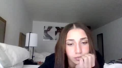 asianicolee online show from January 18, 2:52 am