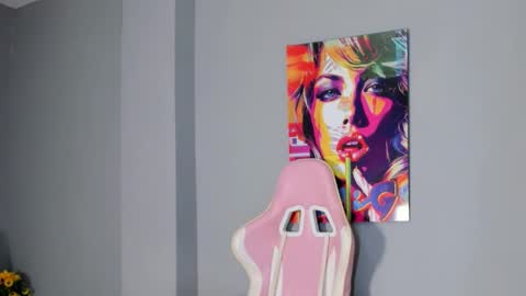 athenea__fox online show from December 20, 11:58 am