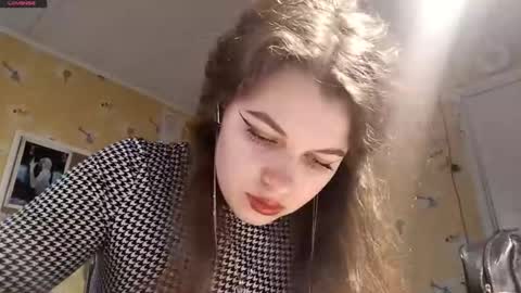 Katrin online show from February 3, 12:32 pm