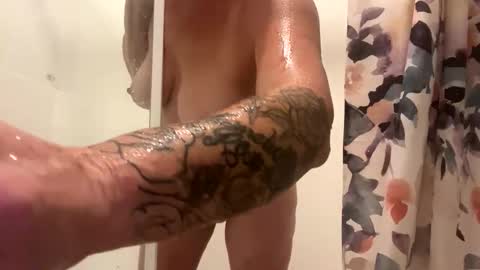 Milf4u online show from April 12, 12:30 pm