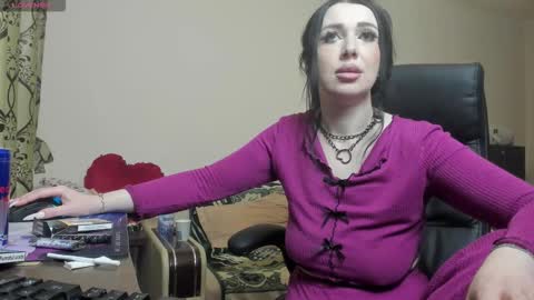 Robert online show from February 17, 8:08 pm