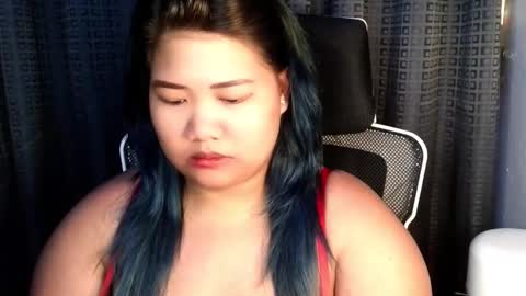 Axl online show from March 5, 10:16 pm