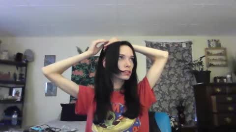 Fern Browning online show from September 18, 4:16 pm