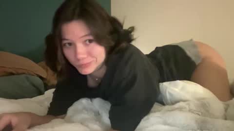 ava online show from April 2, 6:44 am