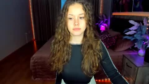 BeatriceWild online show from March 30, 1:11 pm