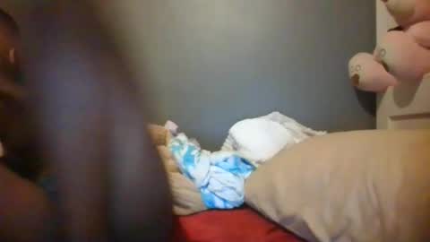 Lil stunner online show from February 4, 8:01 pm