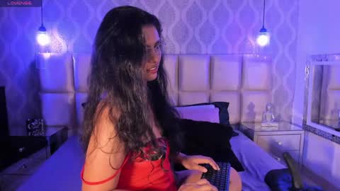 bellaagrace online show from April 9, 6:19 am