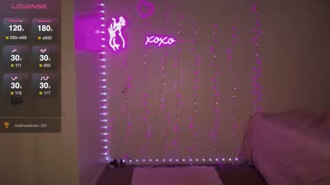 Bella Monroe online show from March 31, 4:23 am