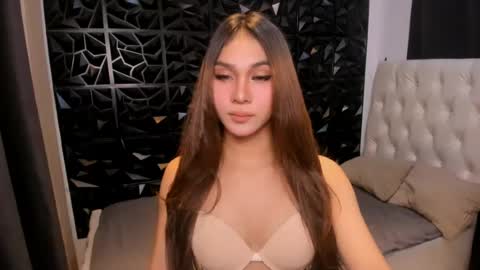 bella online show from July 26, 1:08 pm