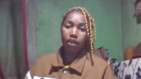 bellemiahXx online show from July 13, 5:19 am