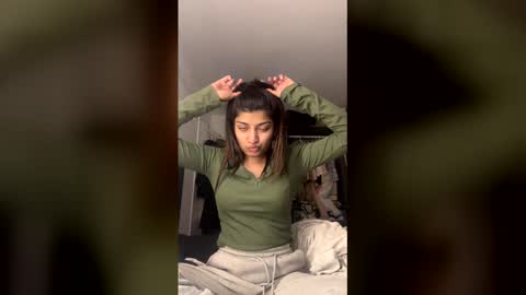 bengalibaddie7_x online show from April 17, 2:13 am