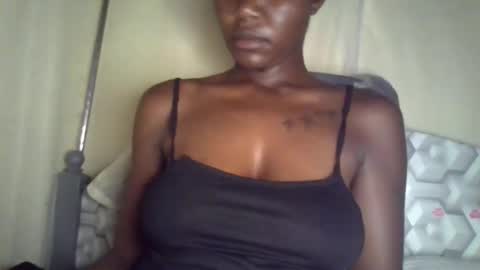 bigclit030 online show from April 3, 6:28 pm