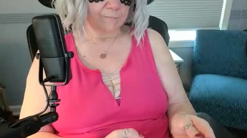 Big Mari online show from February 4, 7:06 pm