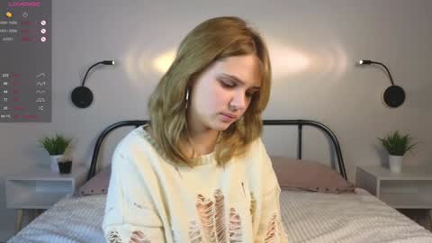 Erica online show from December 13, 4:16 pm