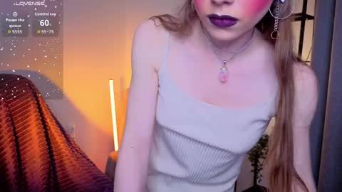 Karen online show from April 14, 5:13 pm