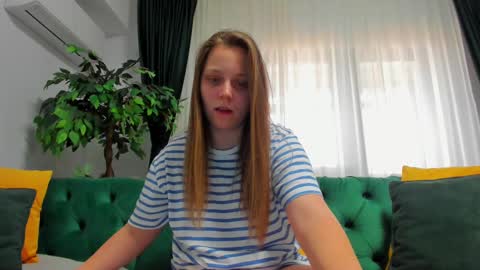 Bonnie online show from March 8, 7:46 am