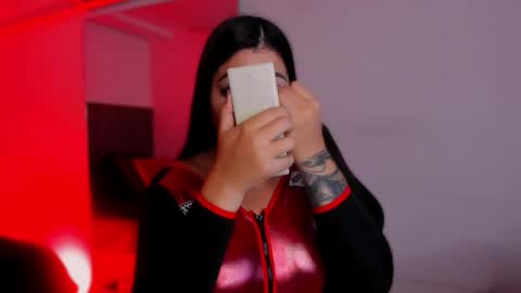 Bonnie  online show from April 13, 11:33 am