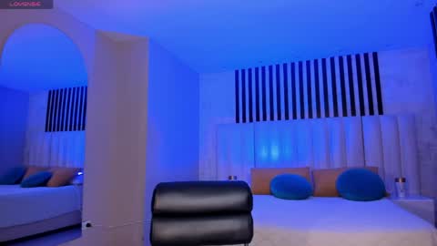 Bonny online show from April 4, 8:18 pm