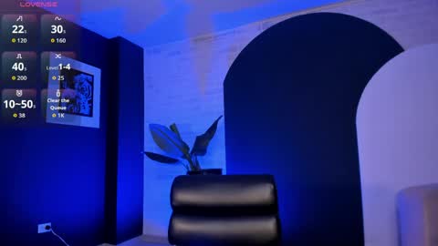 Bonny online show from April 11, 8:12 pm