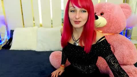 Brandybloomm online show from October 19, 7:27 pm