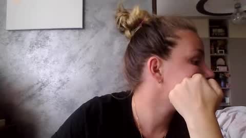 Brenda online show from July 5, 2:56 pm